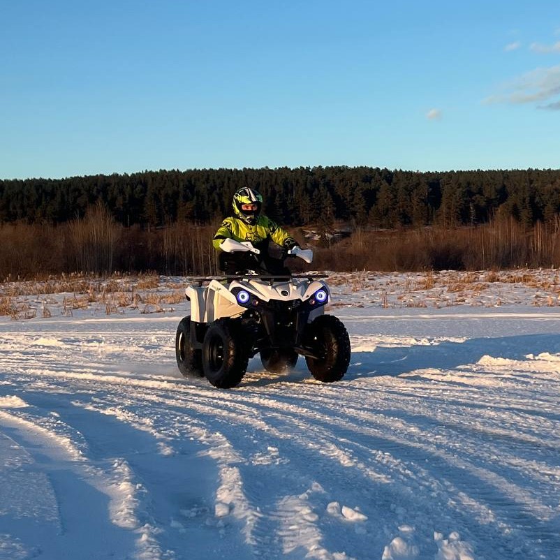 Зимний дрифт на квадроцикле