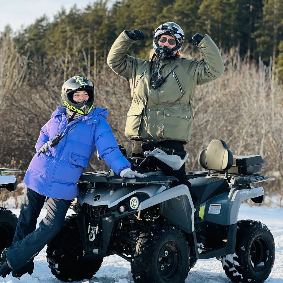 Зимнее свидание на квадроцикле