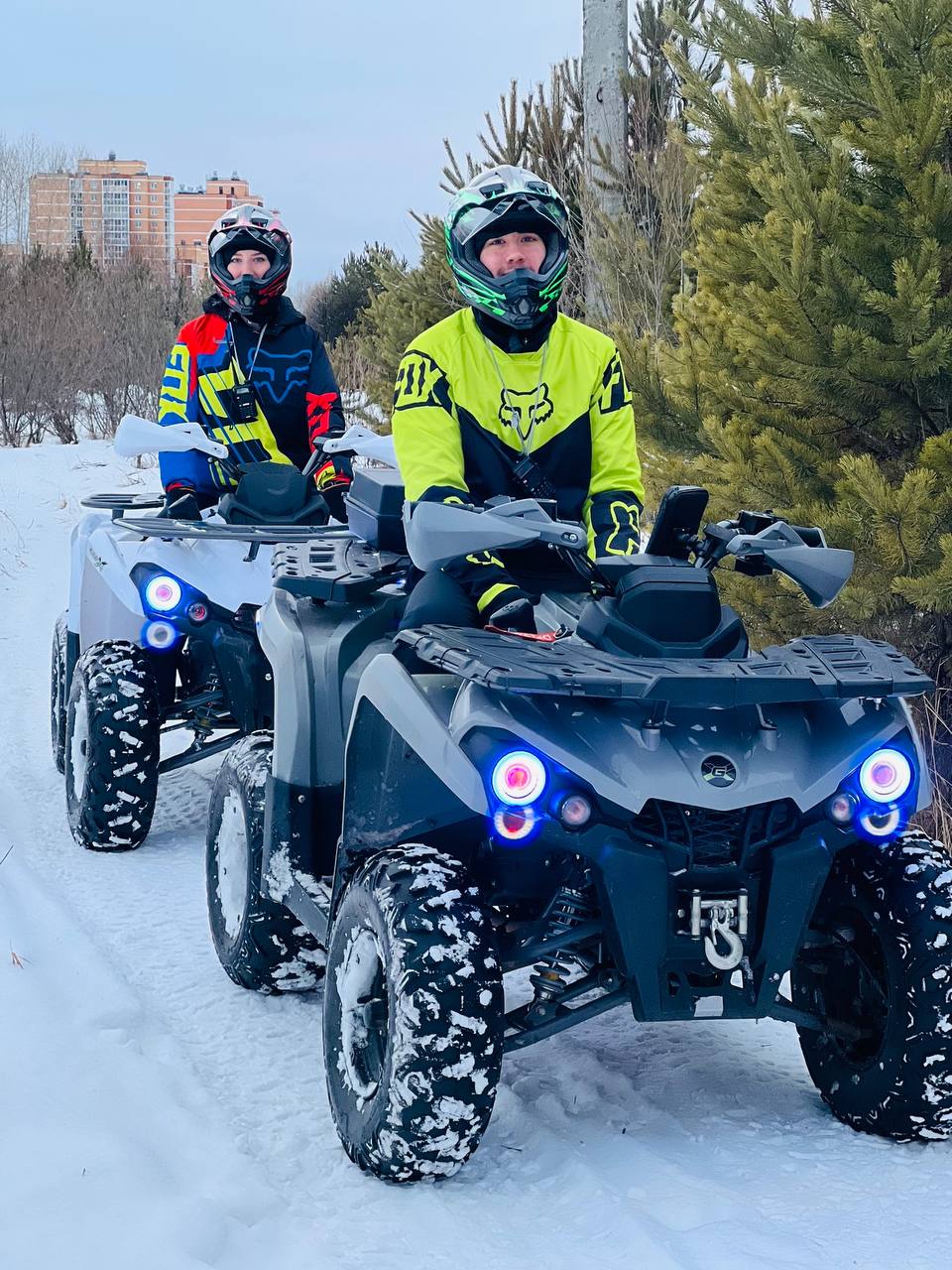 Зимнее свидание на квадроцикле
