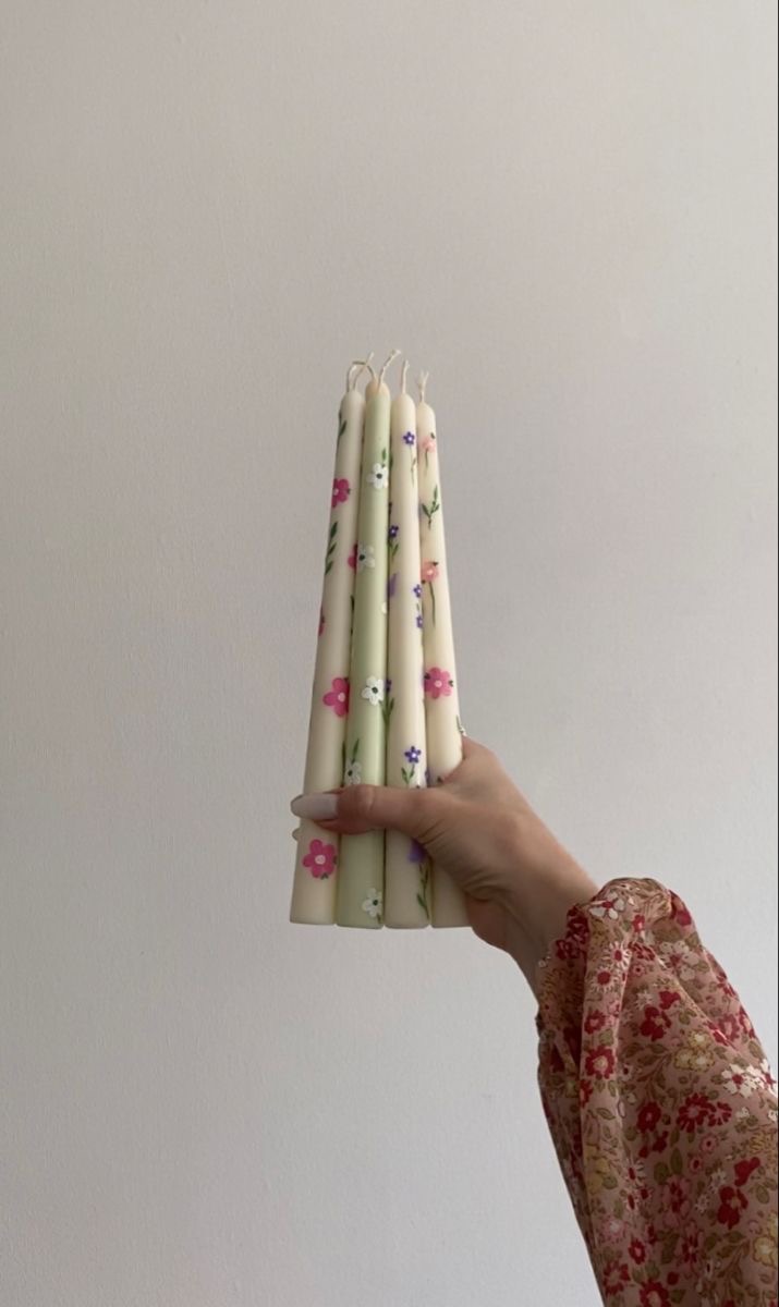 Индивидуальный мастер-класс по рисованию на столовых свечах